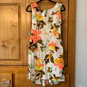 Pretty vintage Hawaiian dress